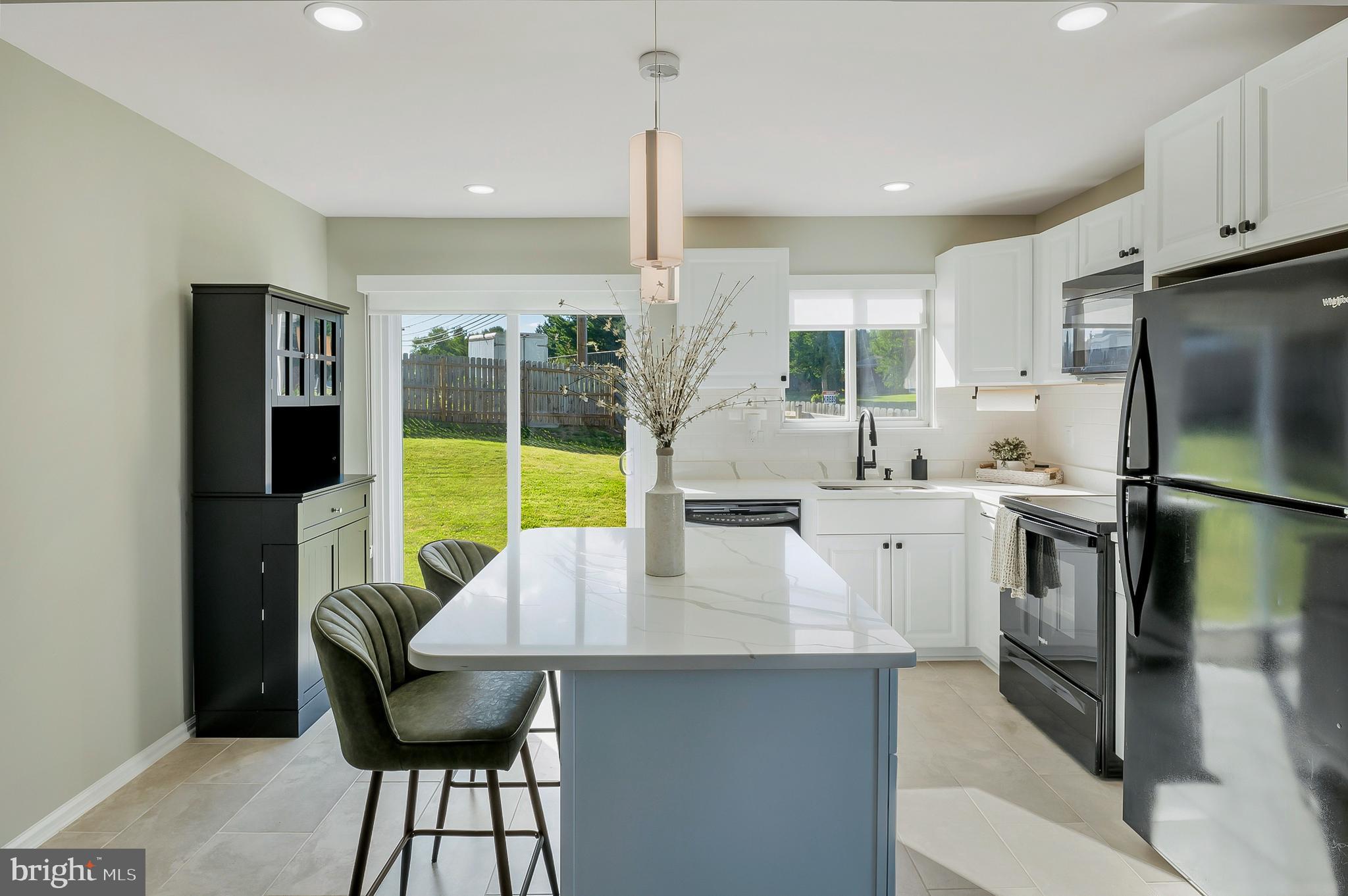 1003 BERKLEY DRIVE