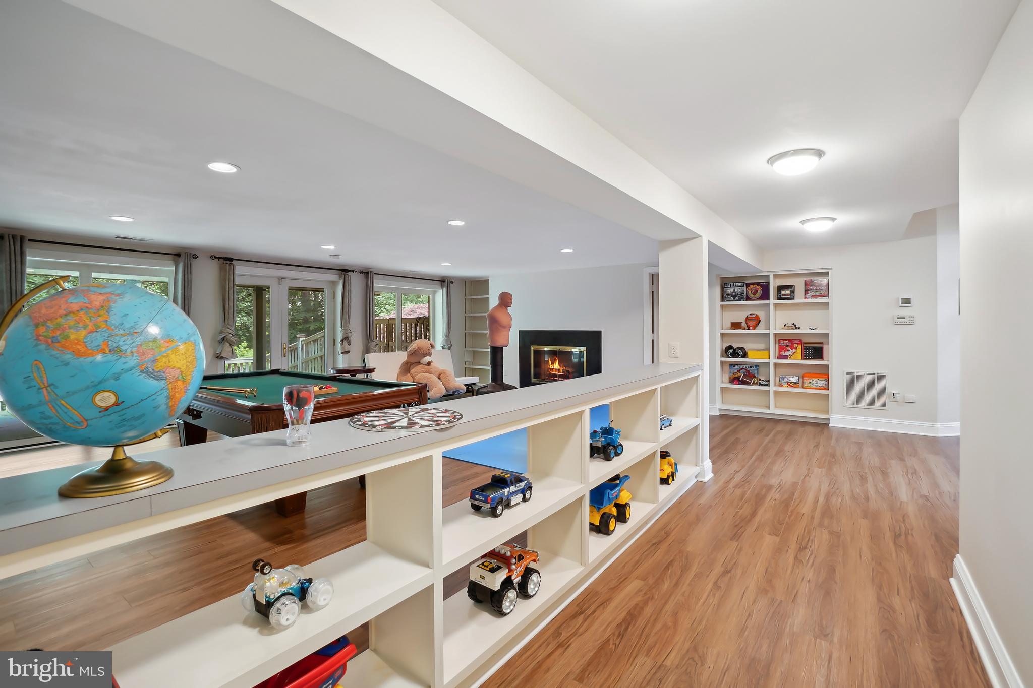 LAKE POTOMAC - Residential