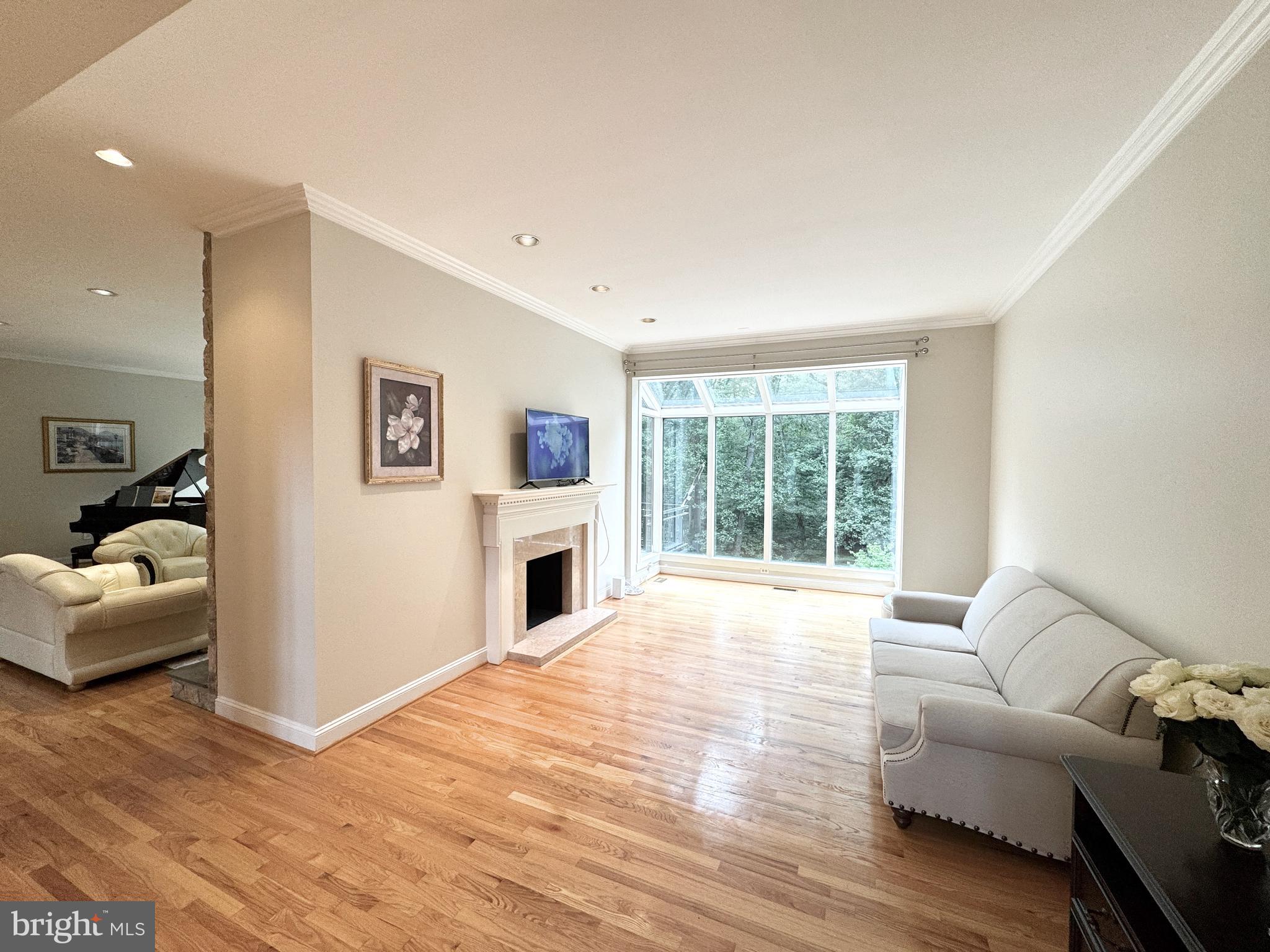 LAKE POTOMAC - Residential