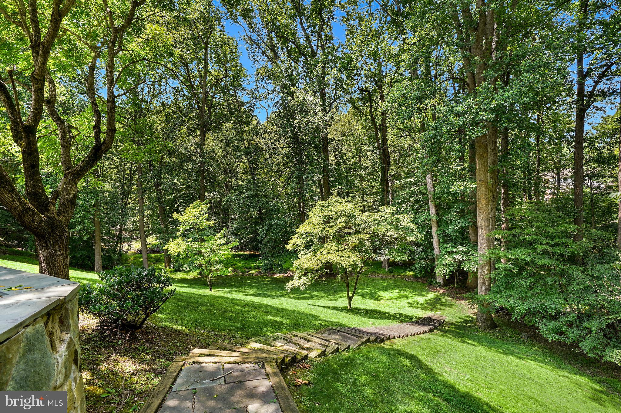 LAKE POTOMAC - Residential
