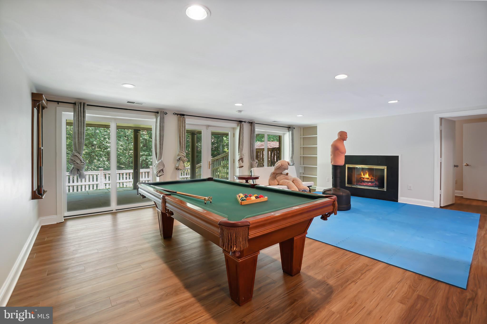 LAKE POTOMAC - Residential