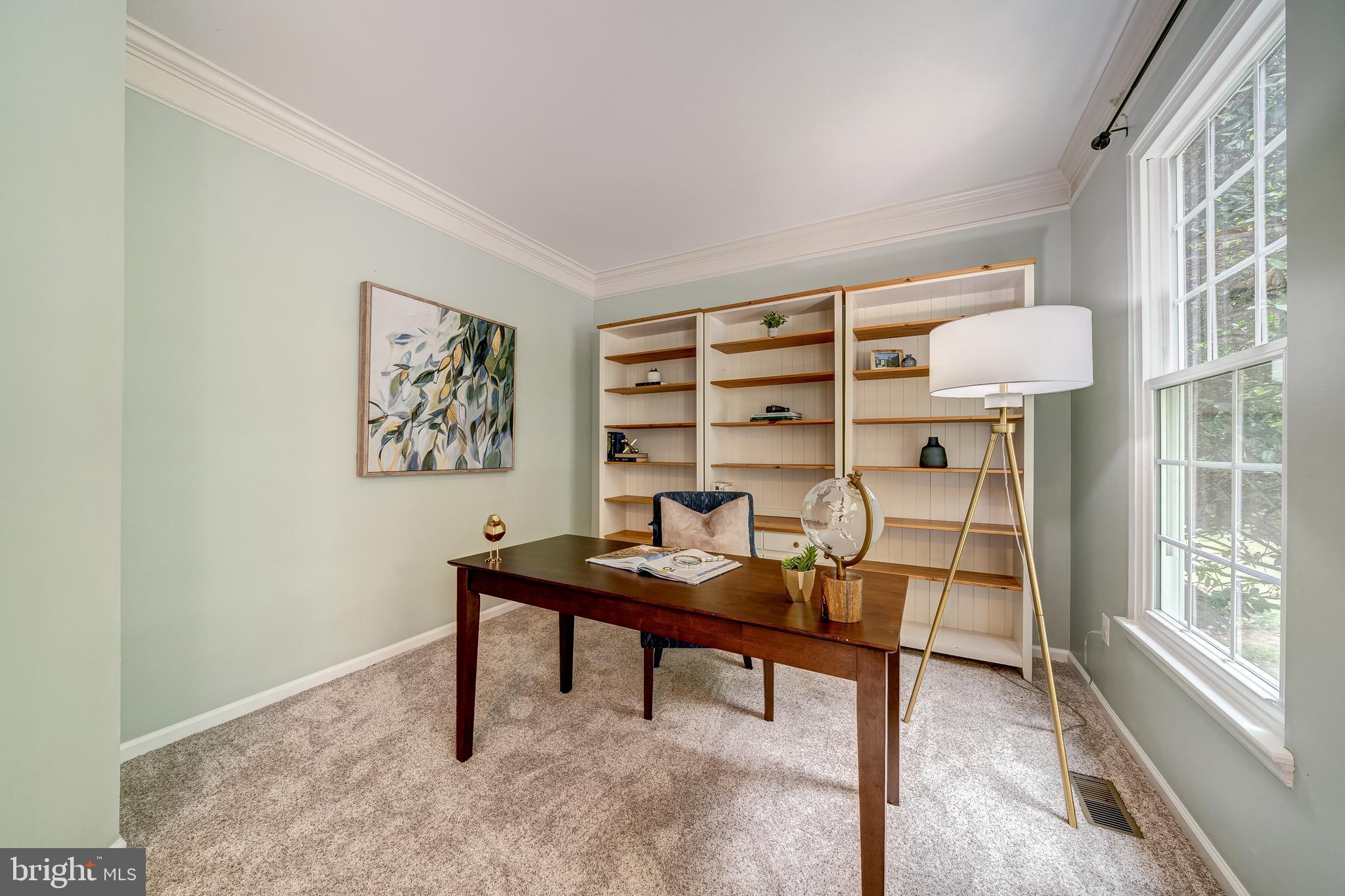 SOUTH RIDING - Residential