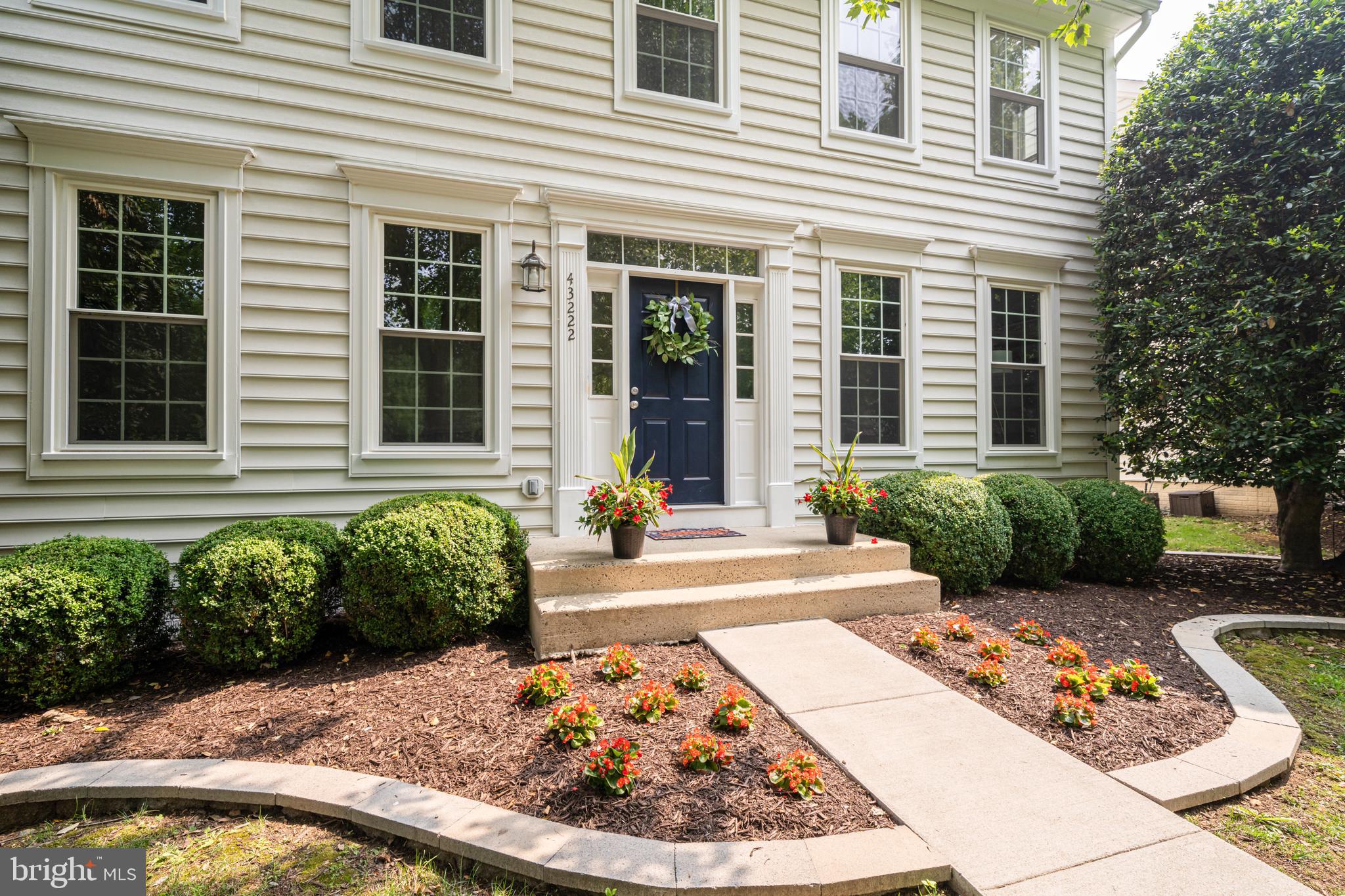 SOUTH RIDING - Residential