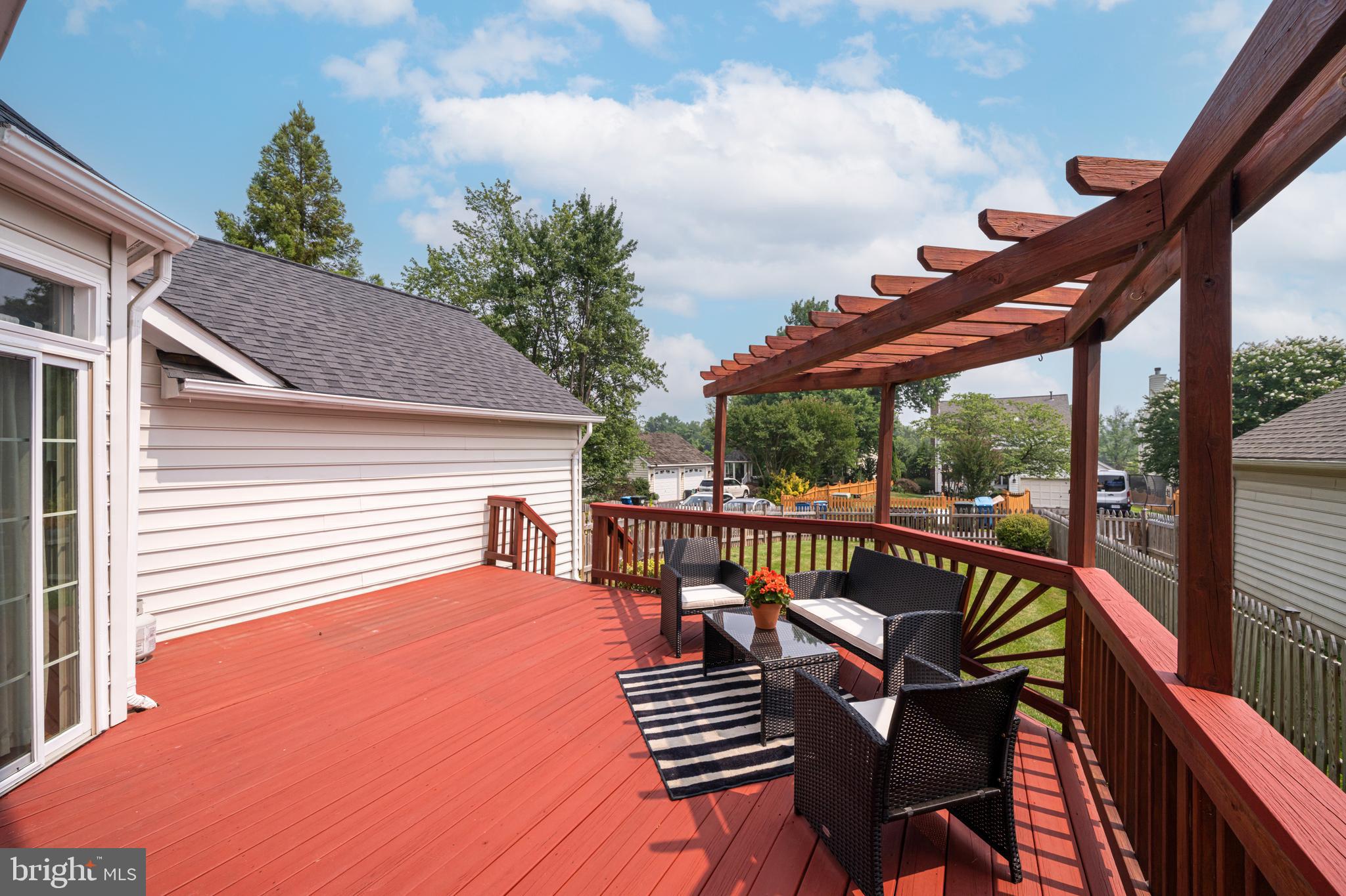 SOUTH RIDING - Residential