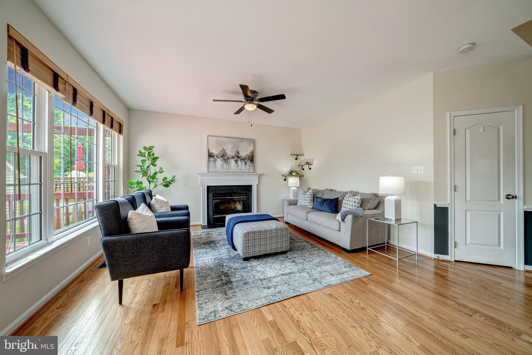 SOUTH RIDING - Residential