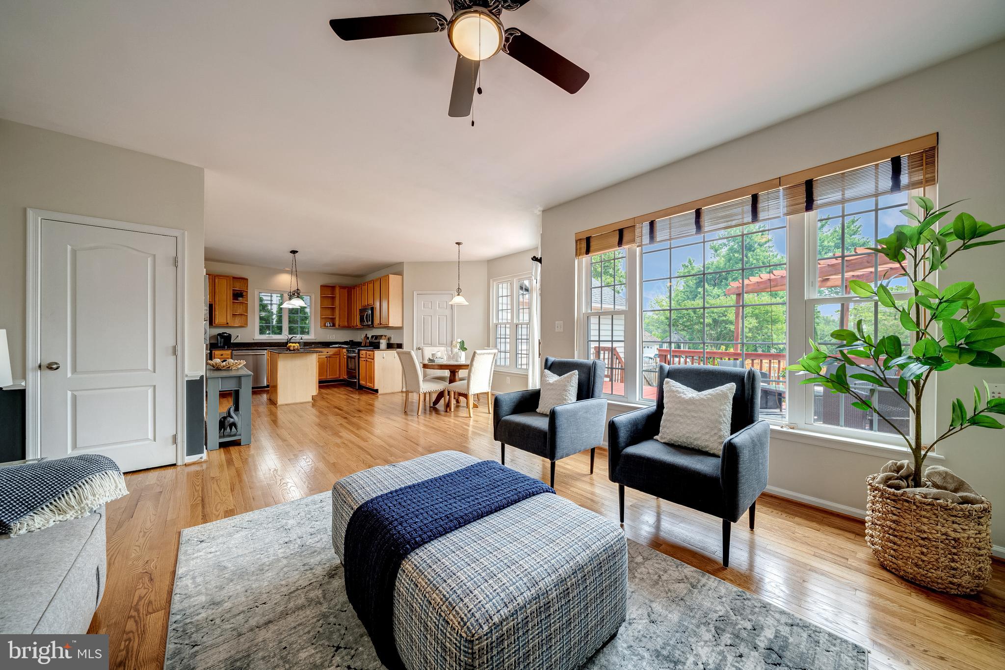 SOUTH RIDING - Residential