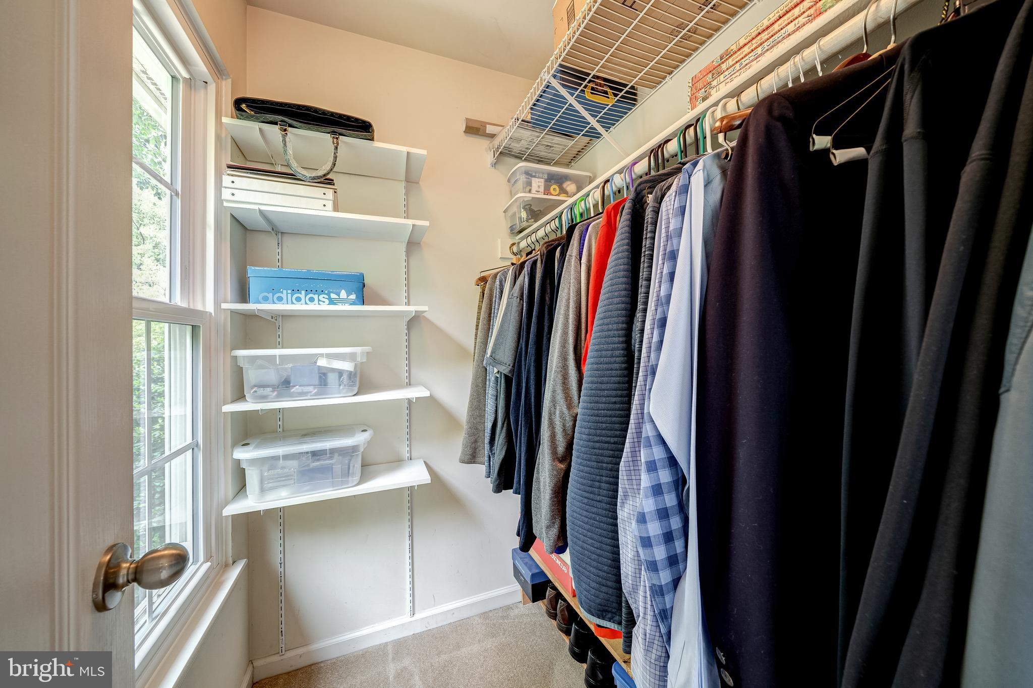 SOUTH RIDING - Residential