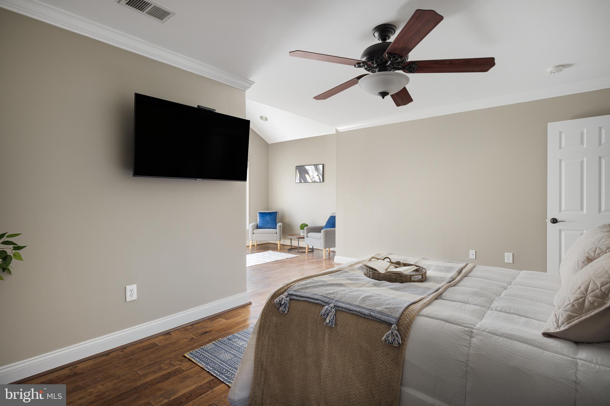 SKYLINE ORCHARDS - Residential