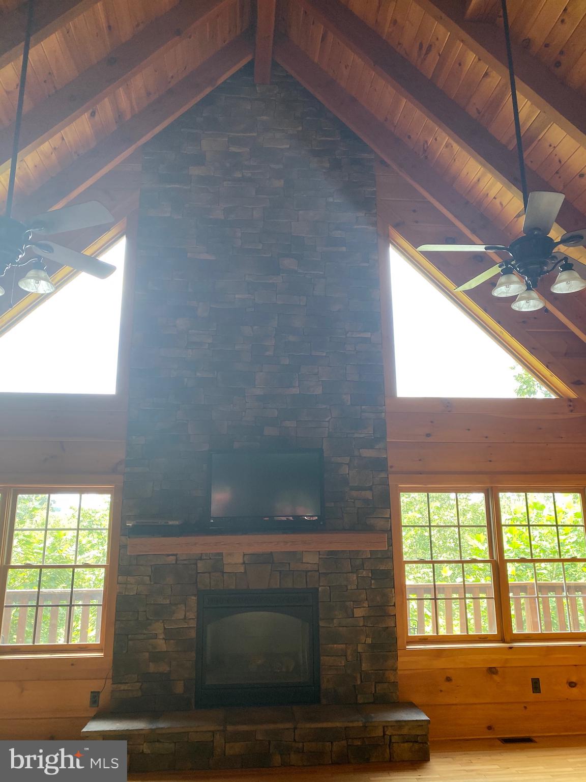 HOLIDAY HILL - Residential