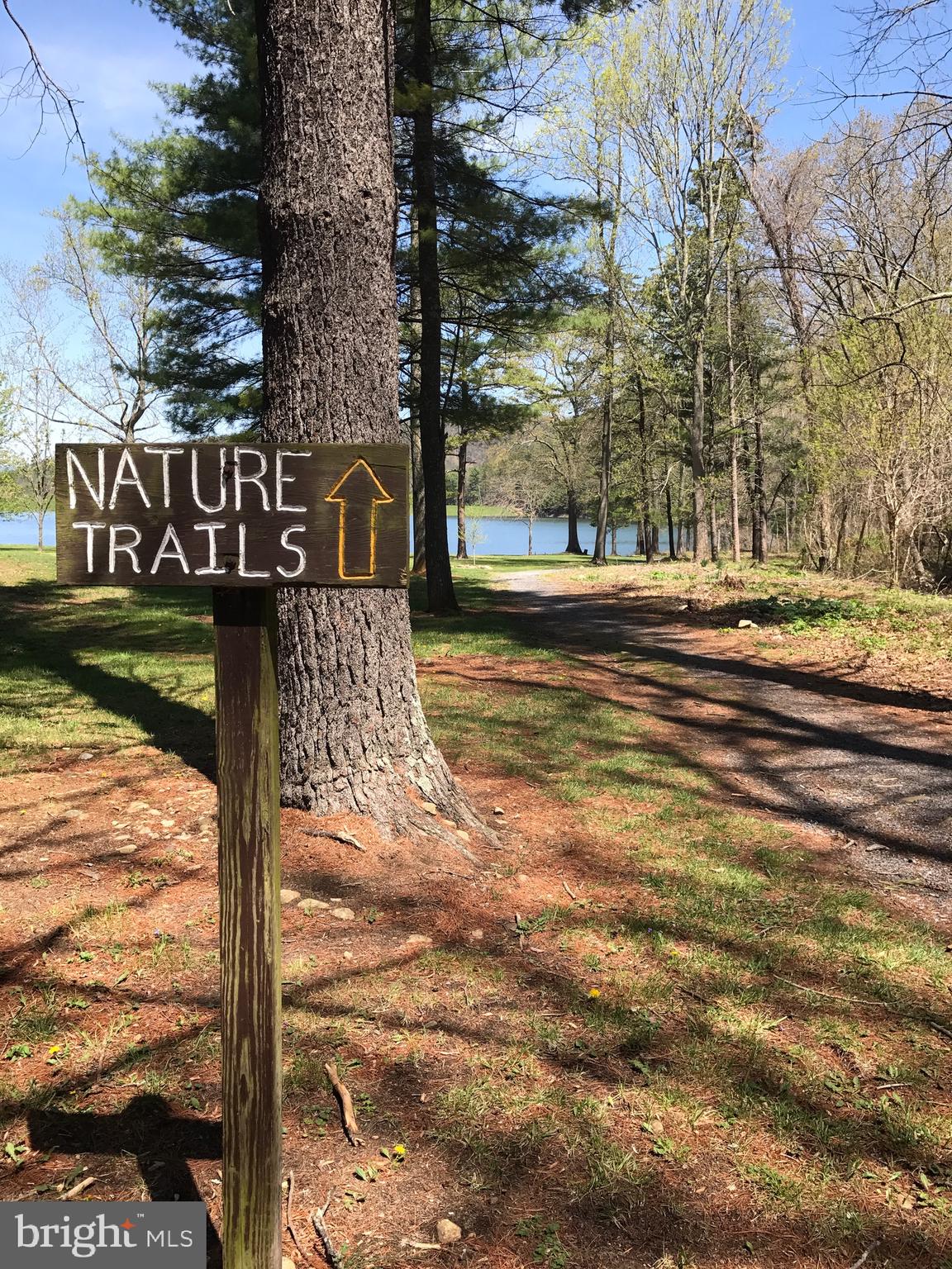 HOLIDAY HILL - Residential