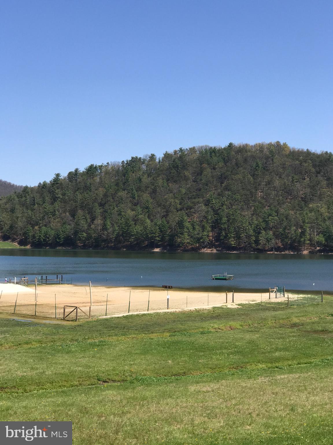 HOLIDAY HILL - Residential