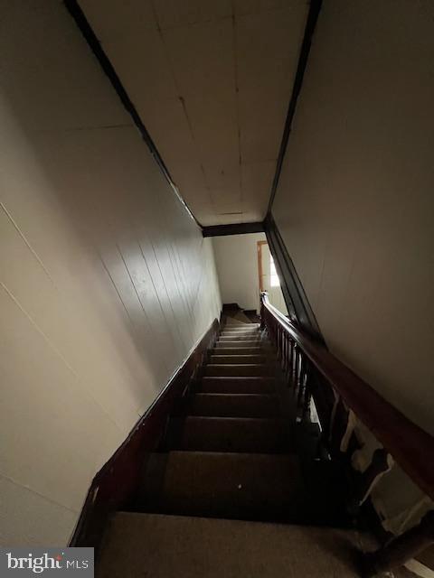 MT LAKE PARK - Residential