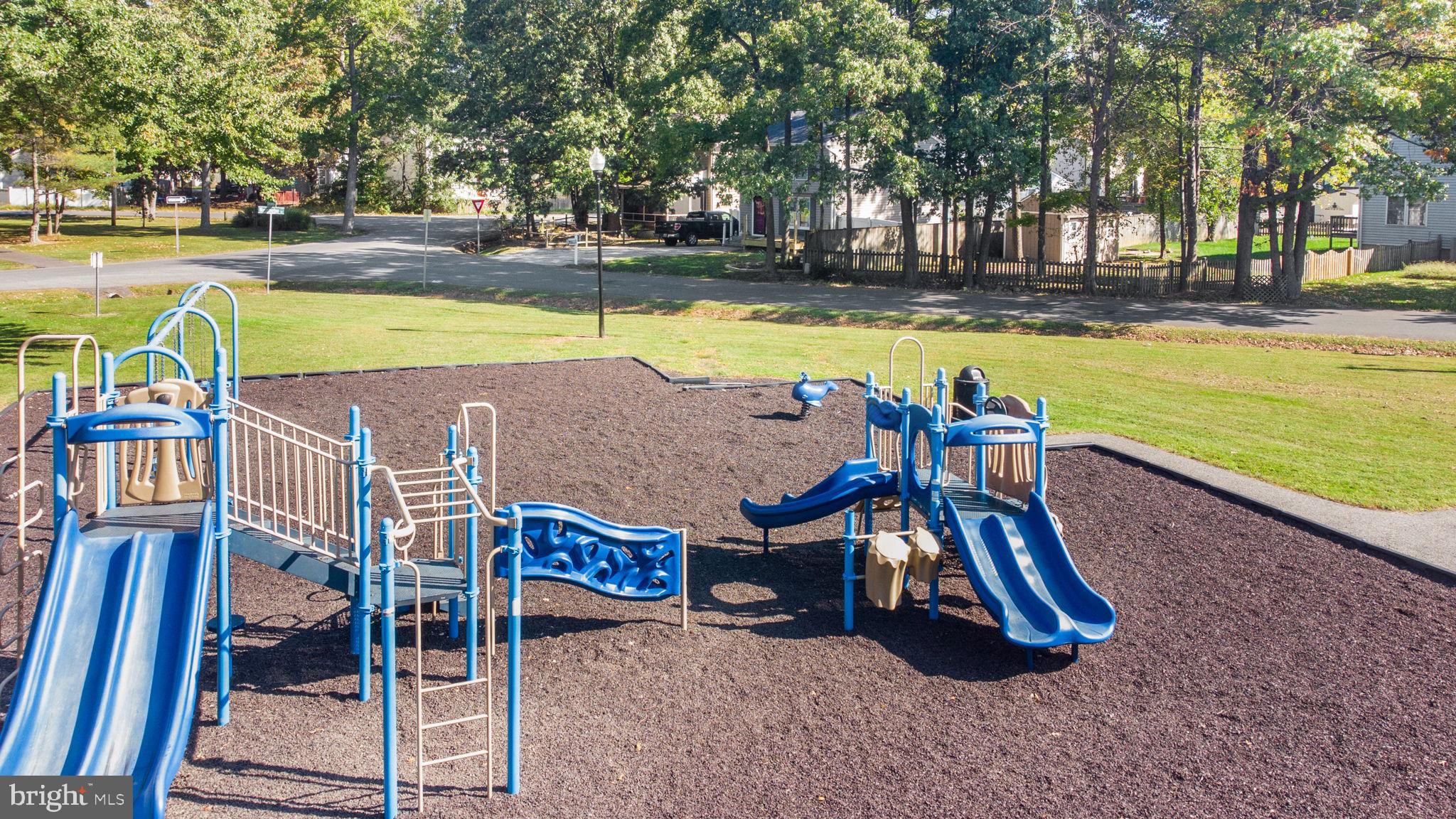 AVALON SHORES - Residential