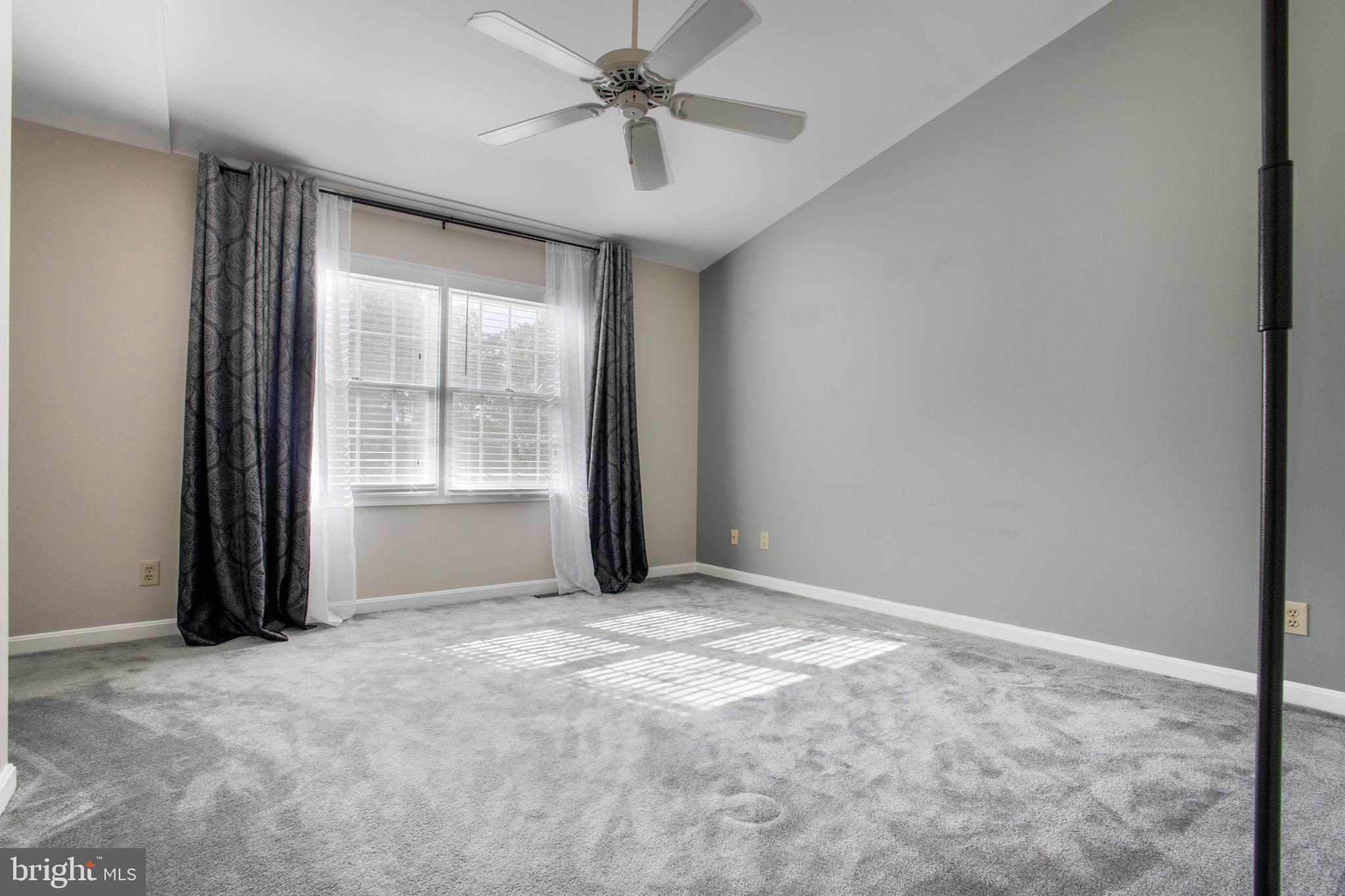 AVALON SHORES - Residential