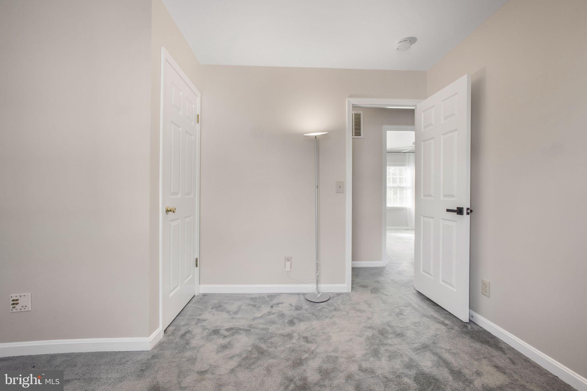 AVALON SHORES - Residential