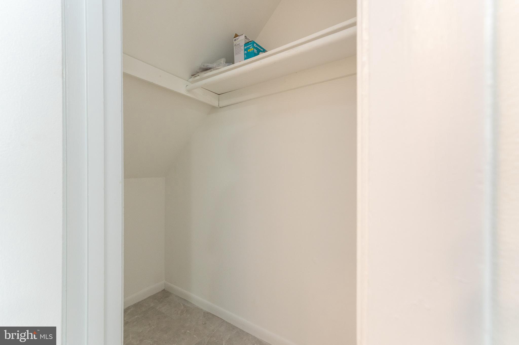 PINEWOOD LAWNS - Residential