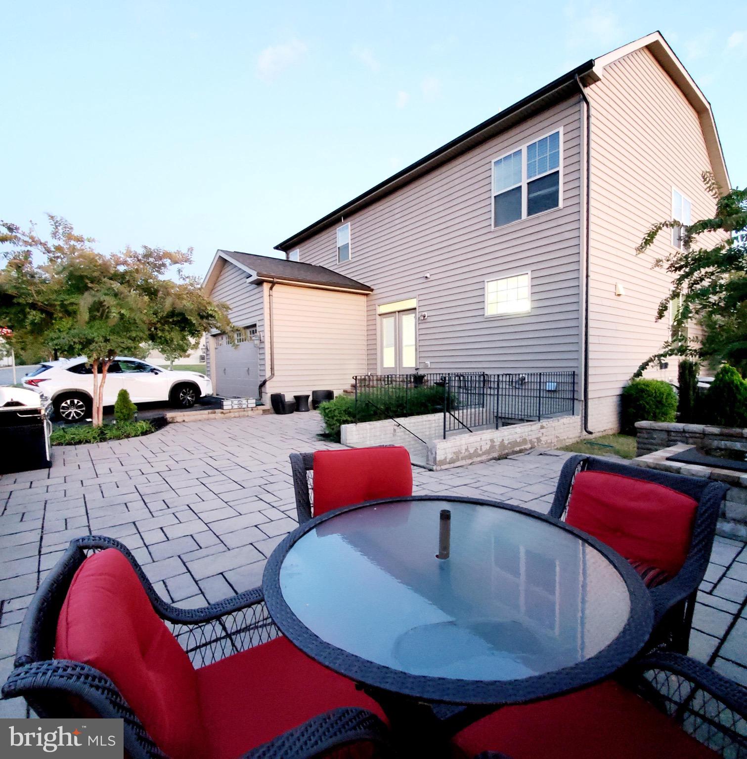 PORT POTOMAC - Residential Lease