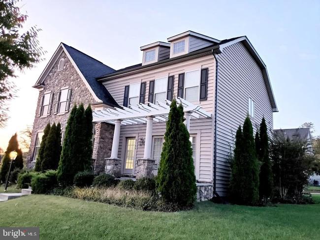 PORT POTOMAC - Residential Lease