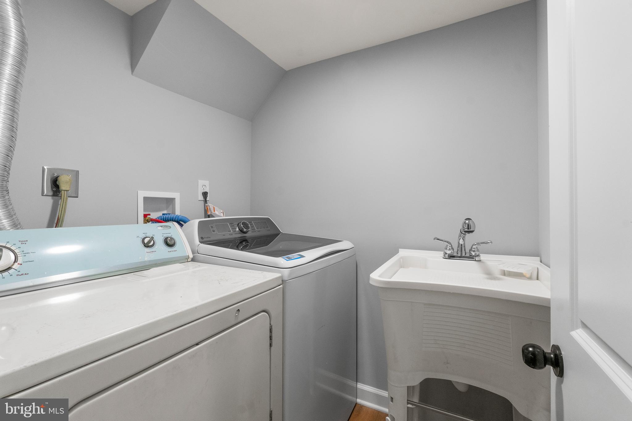 ROLLINSDALE - Residential