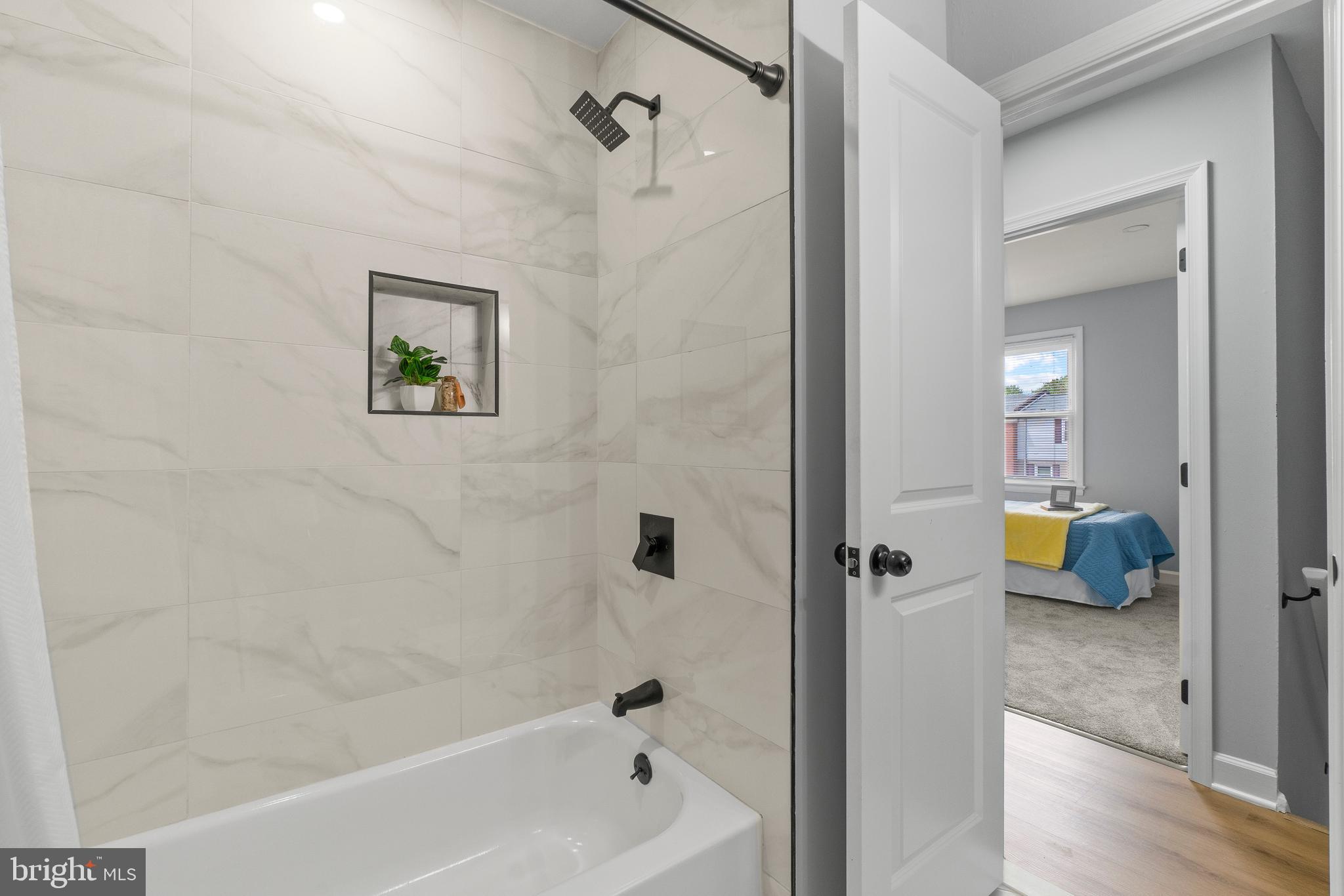 ROLLINSDALE - Residential