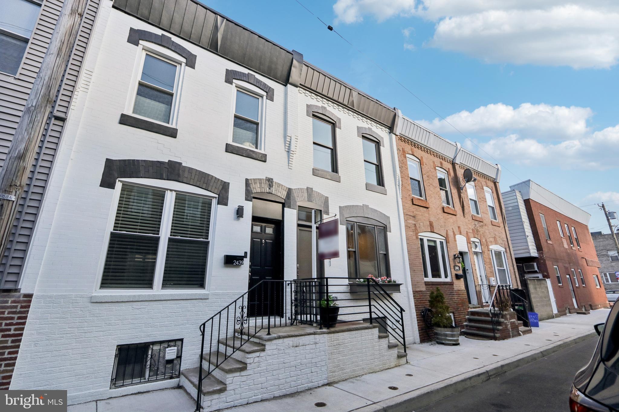 PASSYUNK SQUARE - Residential