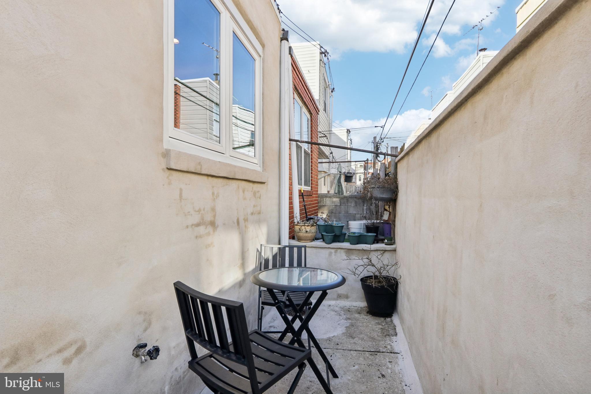 PASSYUNK SQUARE - Residential