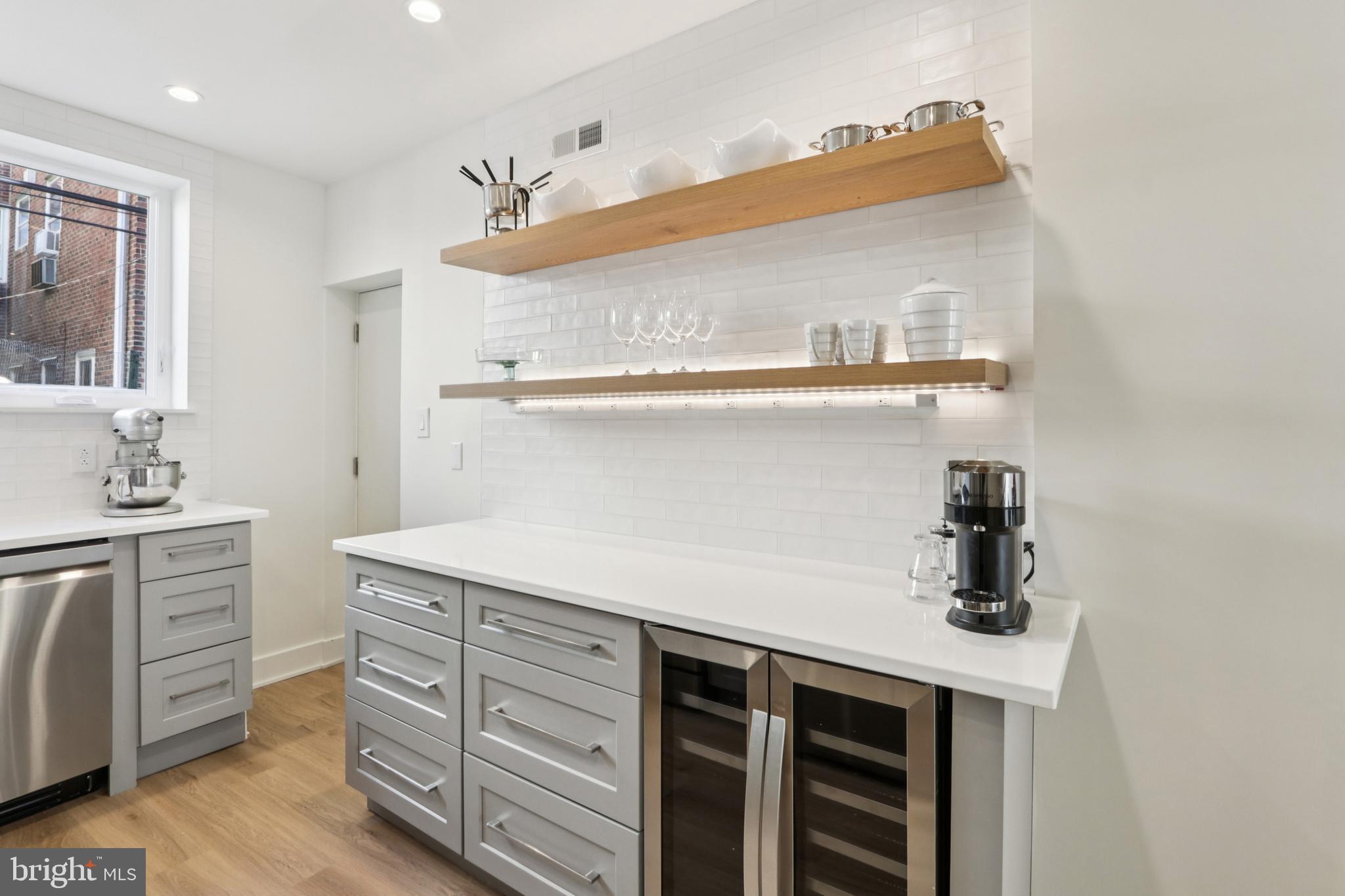 PASSYUNK SQUARE - Residential