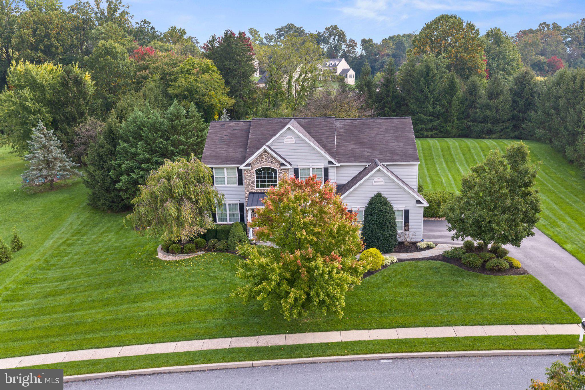 97 CAERNARVON DRIVE