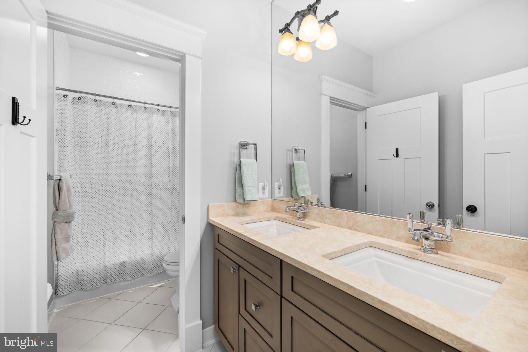 FRANKLIN PARK - Residential