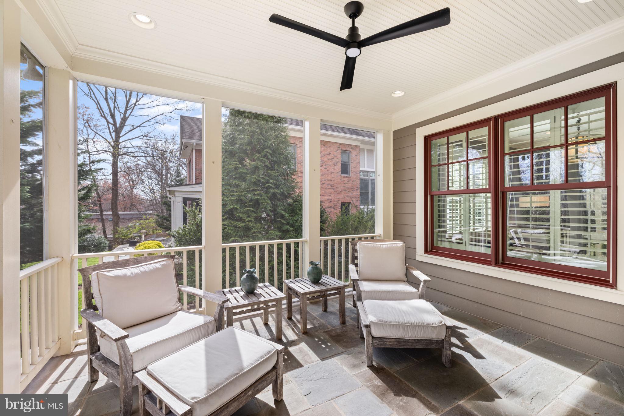 FRANKLIN PARK - Residential