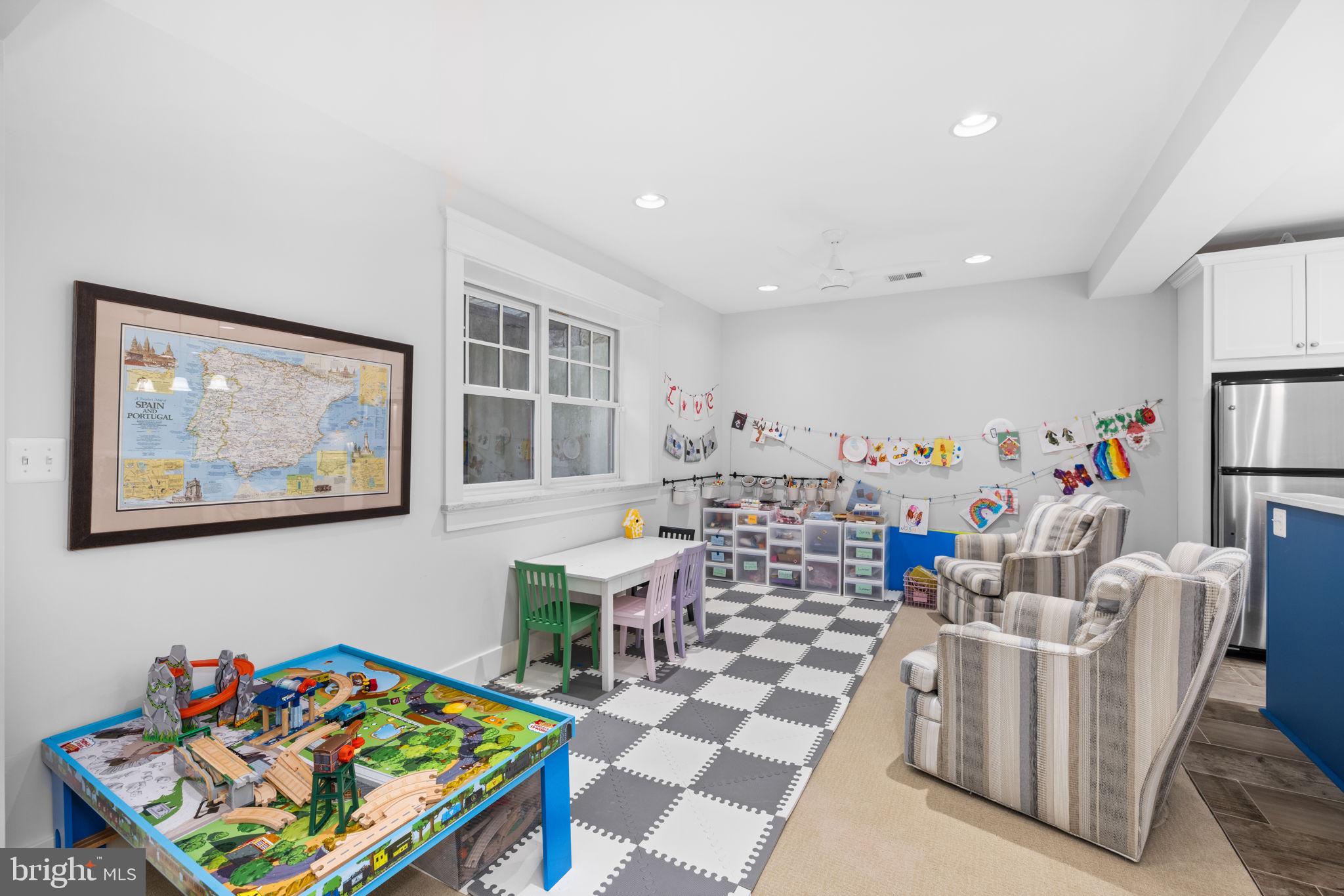 FRANKLIN PARK - Residential