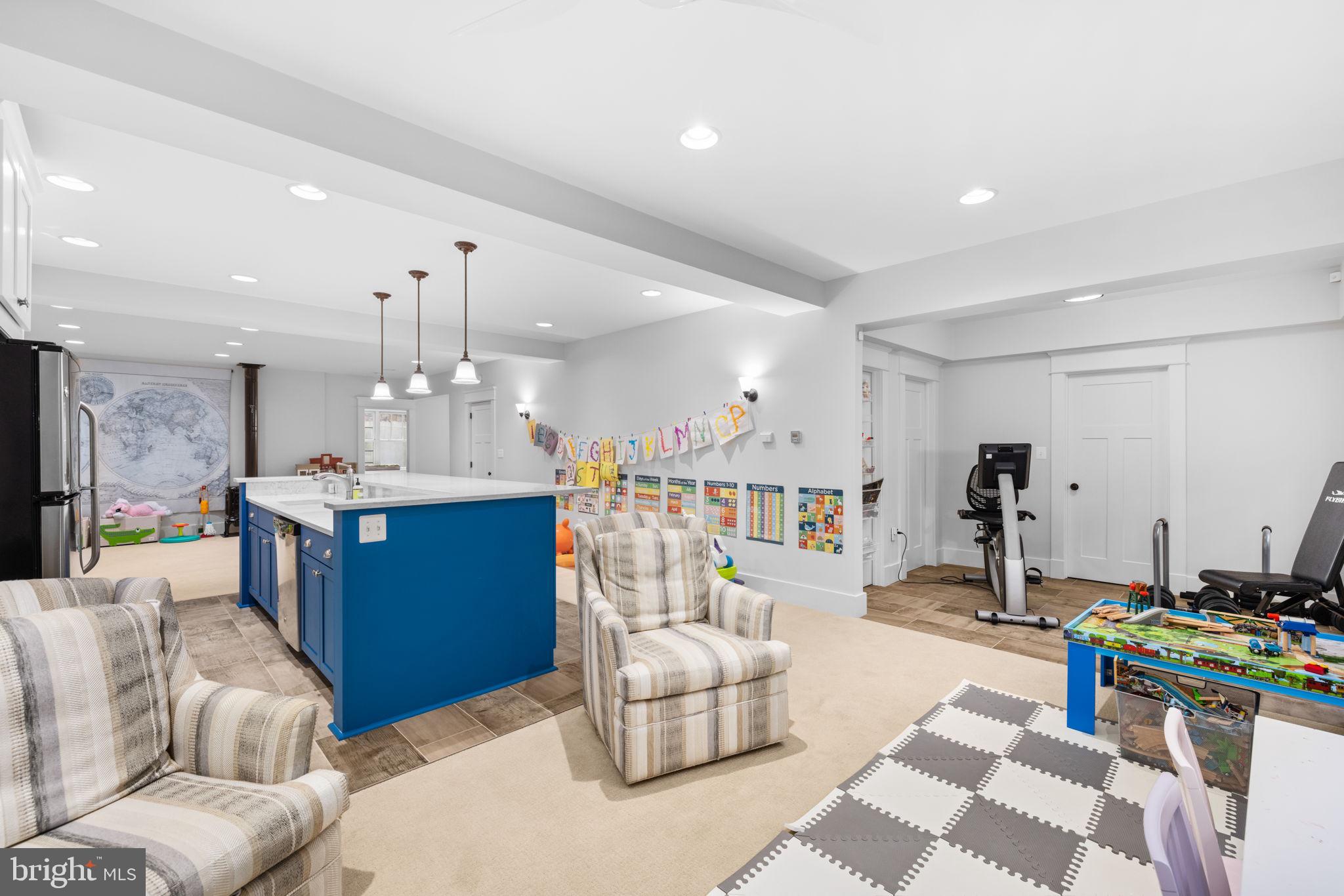 FRANKLIN PARK - Residential