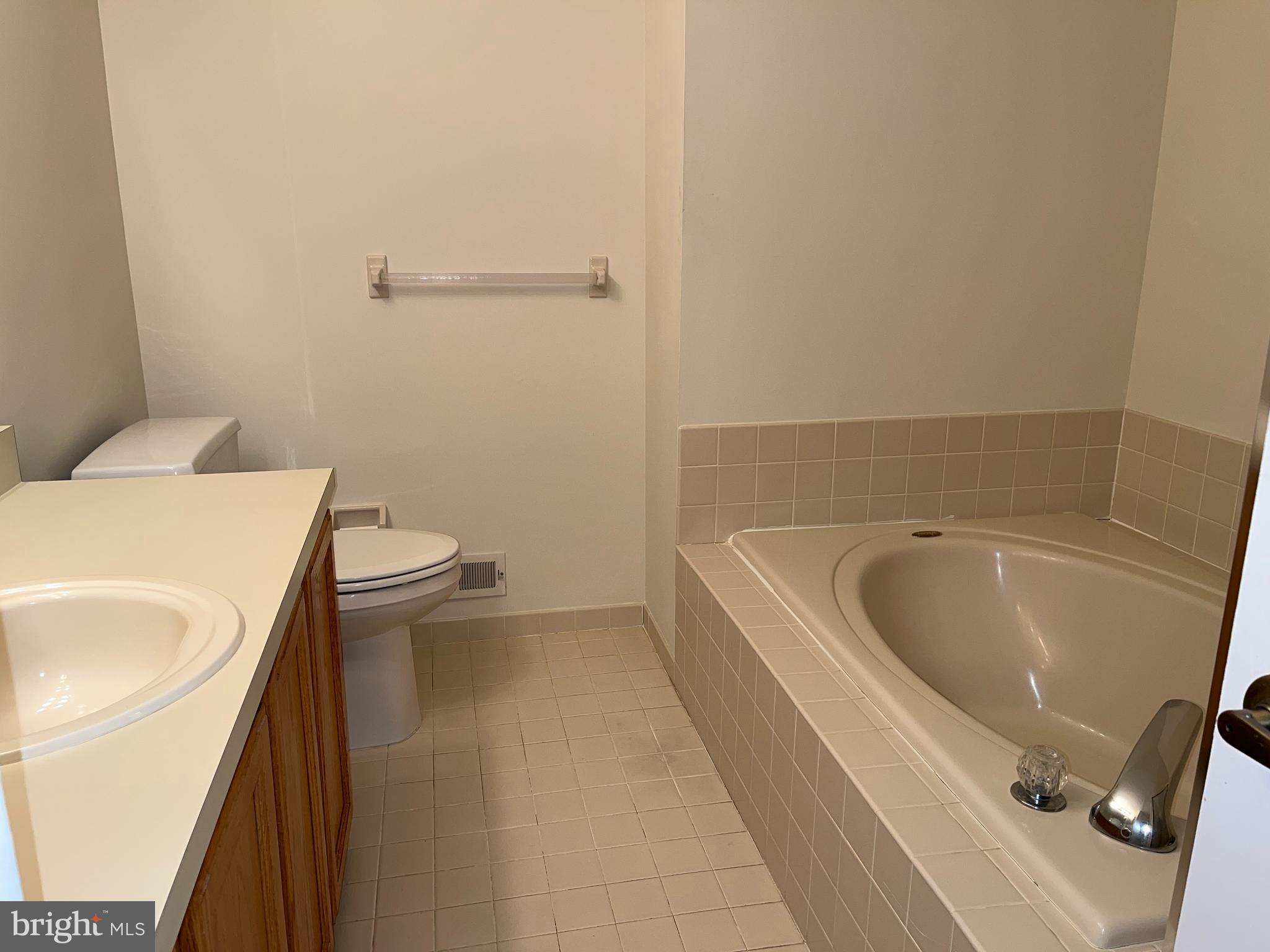 NEWTOWN GRANT - Residential