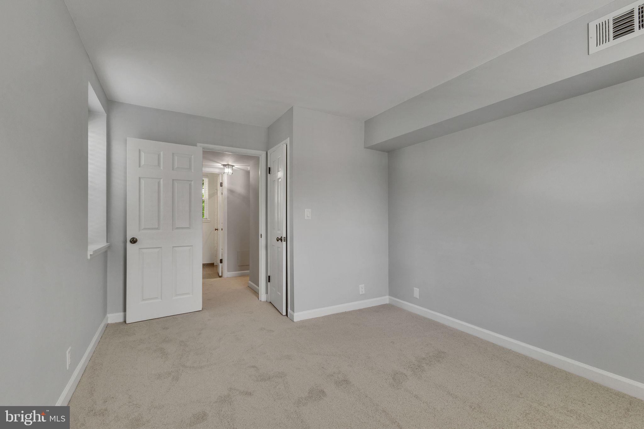 FAIRLINGTON VILLAGES - Residential Lease