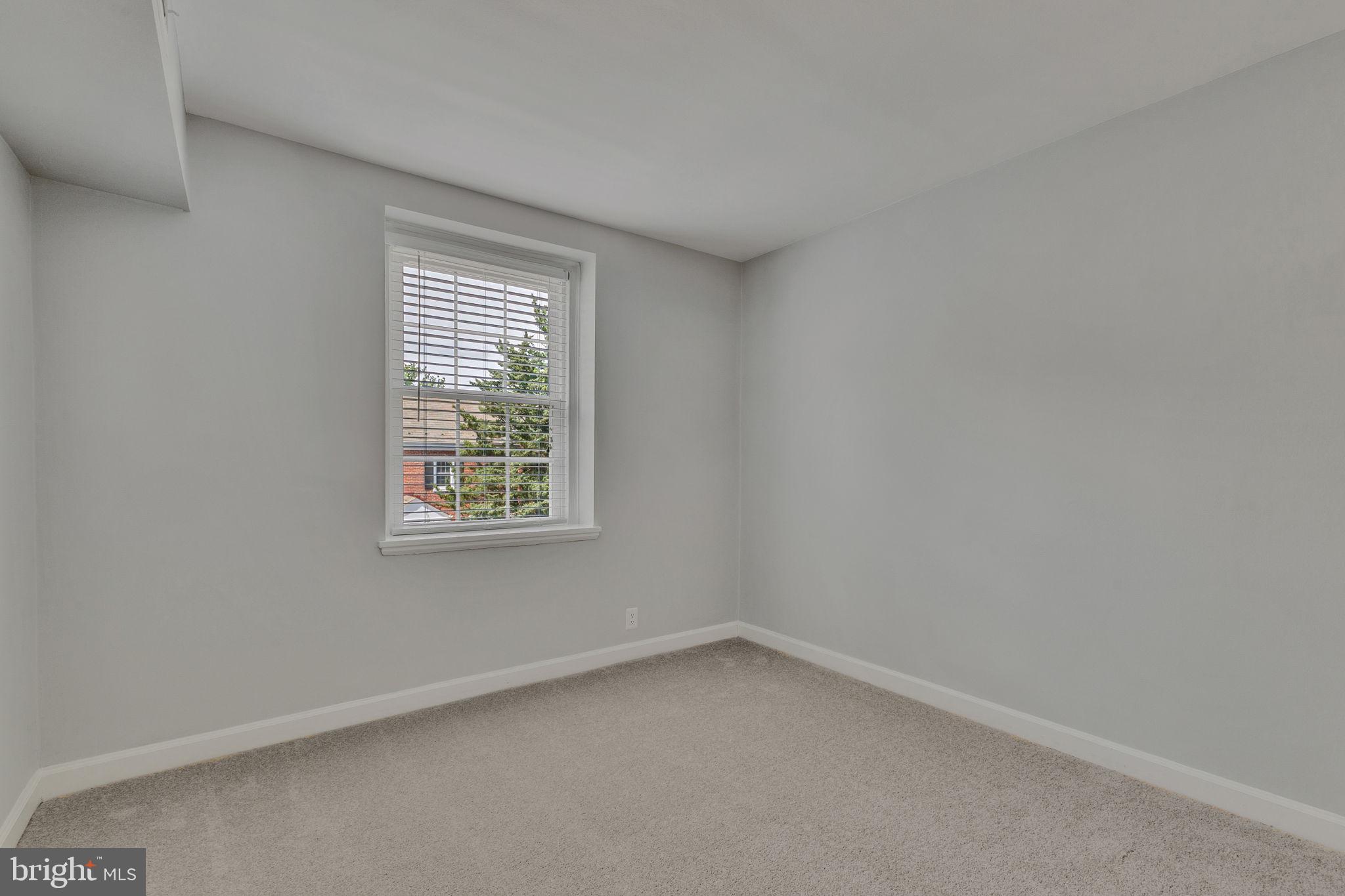 FAIRLINGTON VILLAGES - Residential Lease