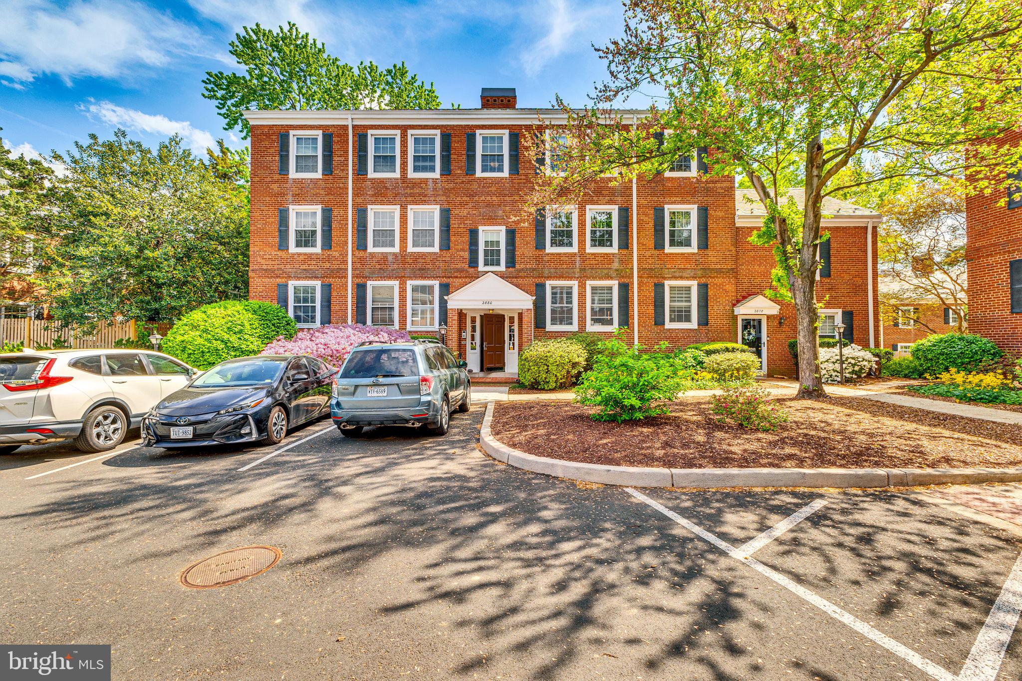 FAIRLINGTON VILLAGES - Residential Lease