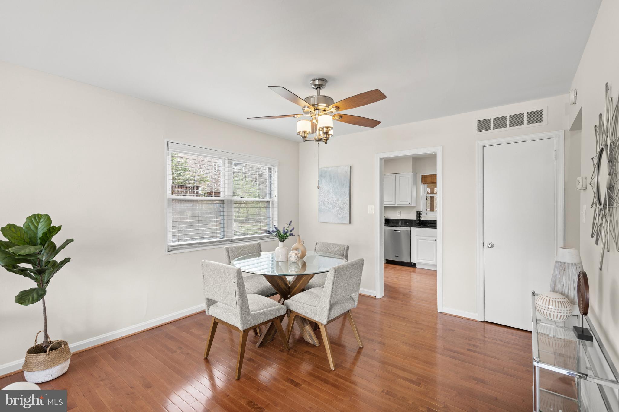 DUKE GARDENS - Residential