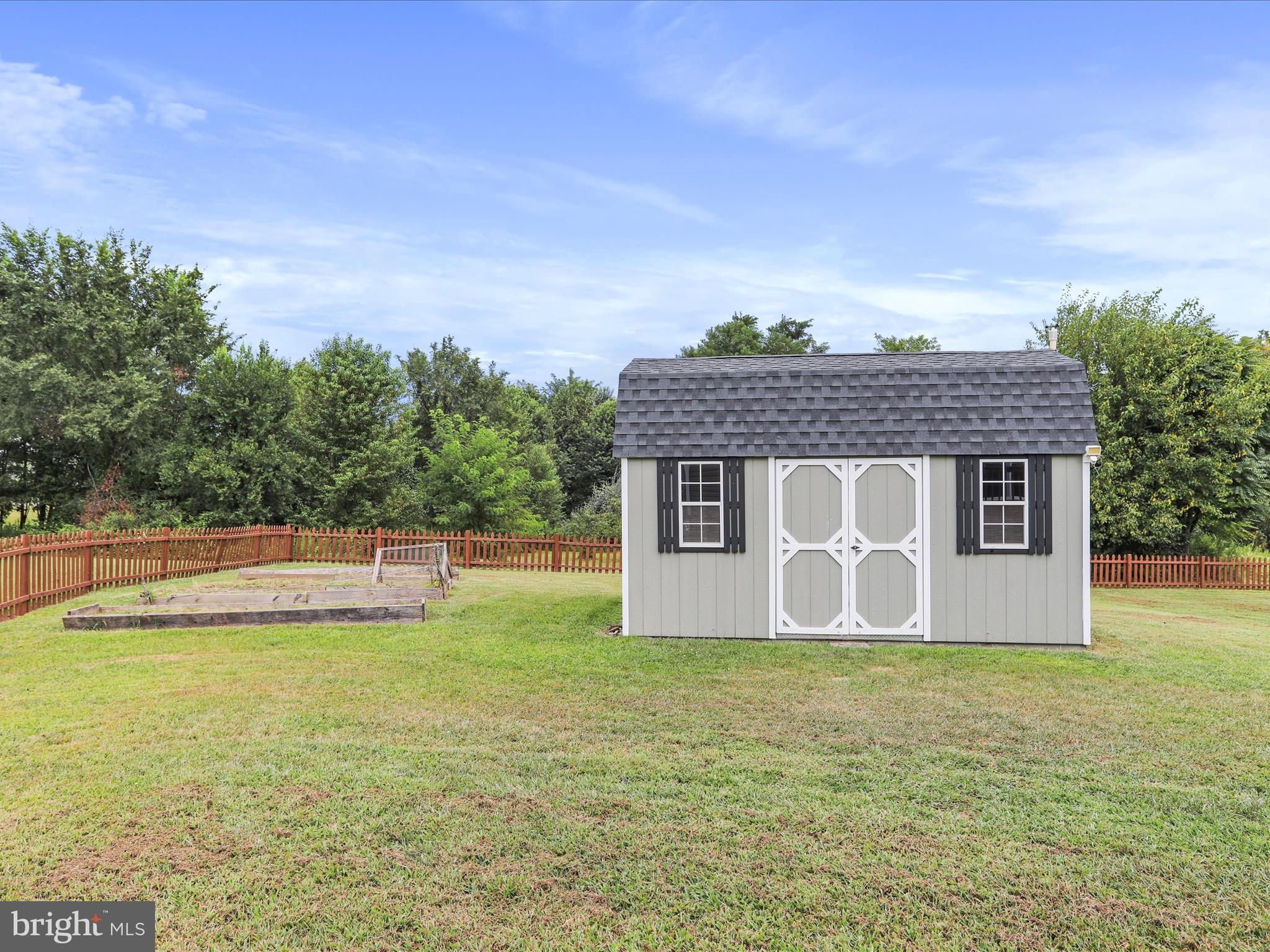 PEBBLE RIDGE - Residential