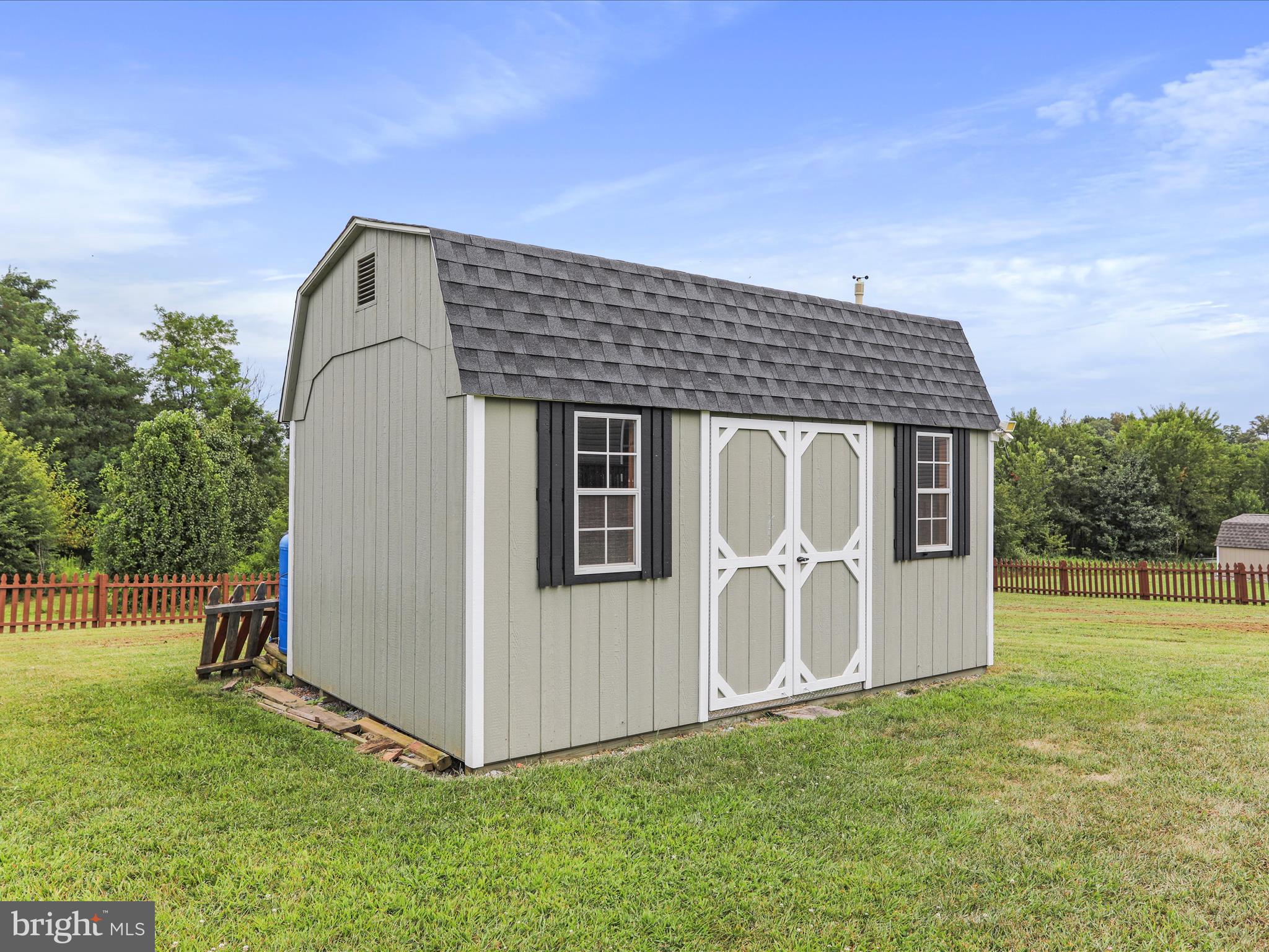 PEBBLE RIDGE - Residential