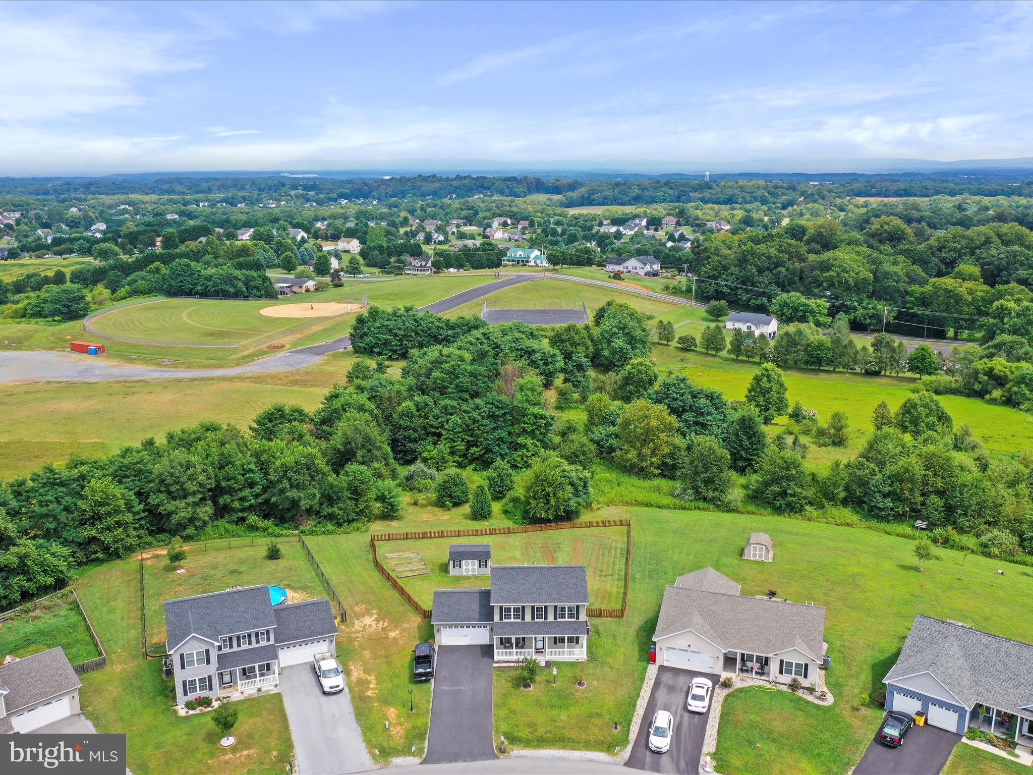 PEBBLE RIDGE - Residential