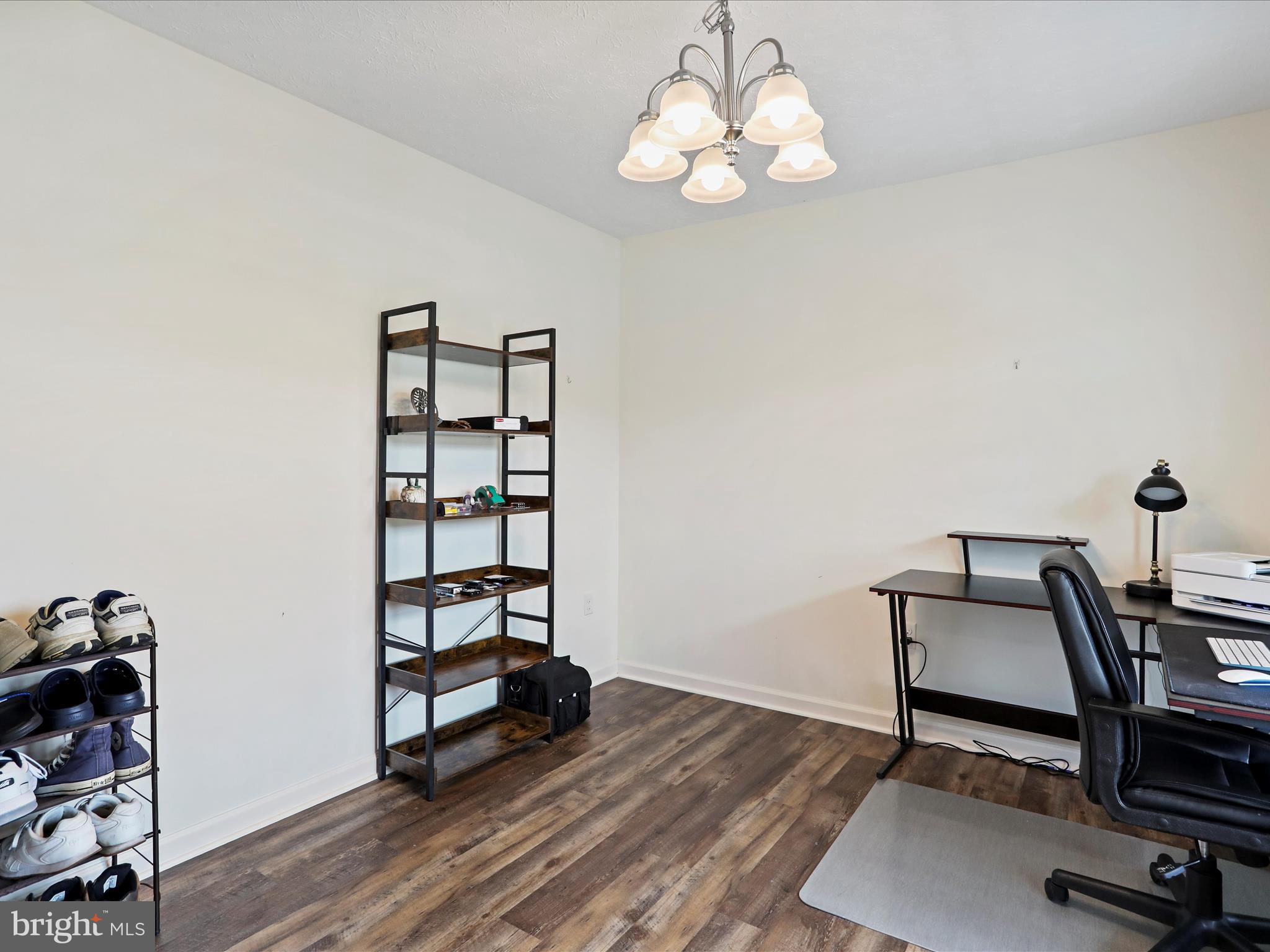 PEBBLE RIDGE - Residential