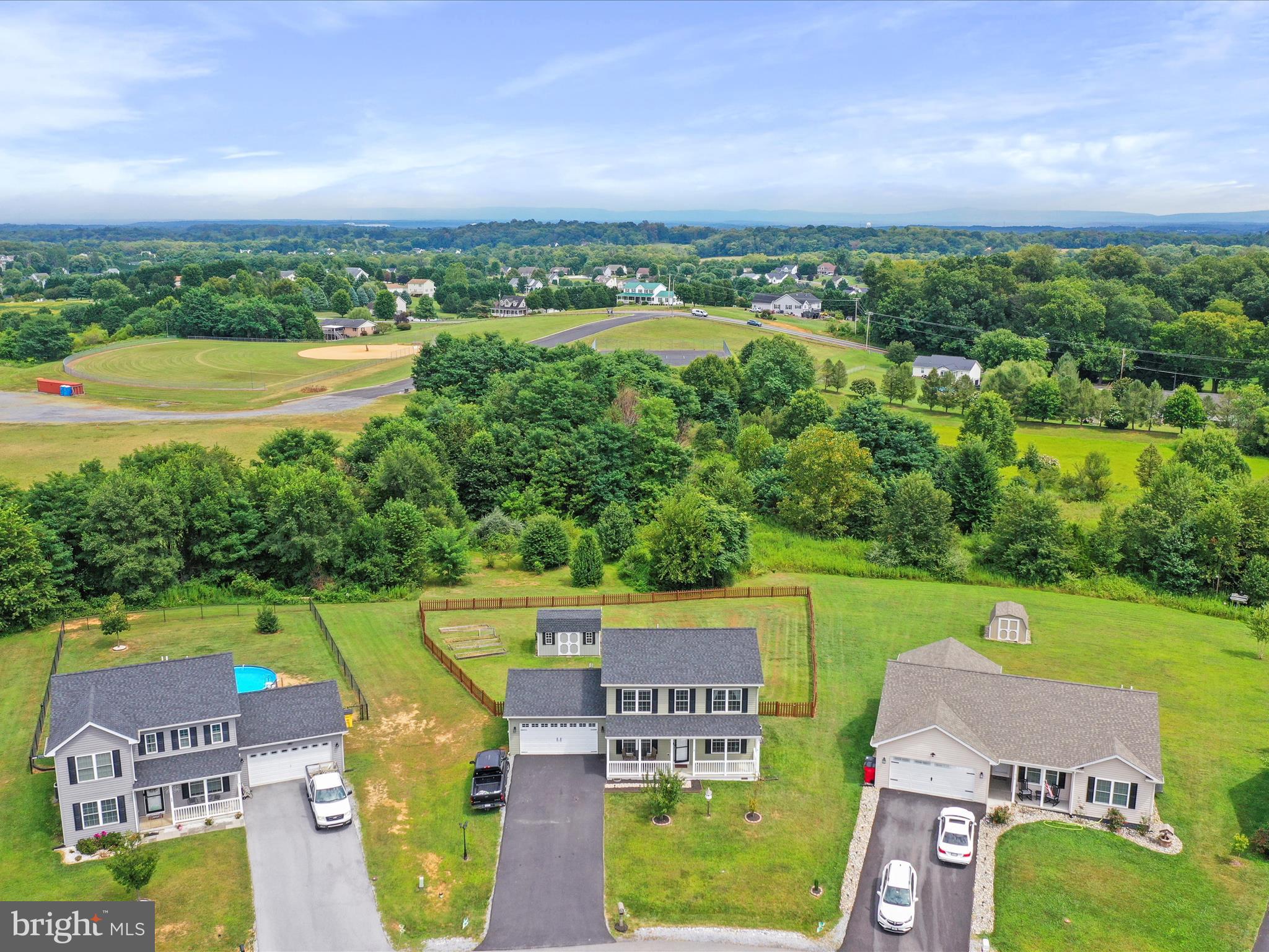 PEBBLE RIDGE - Residential