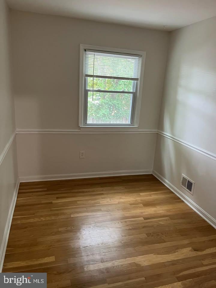 DALE CITY - Residential Lease