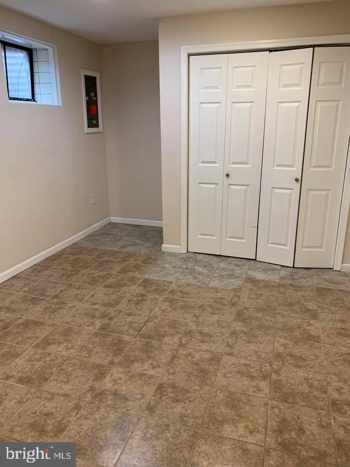 DALE CITY - Residential Lease