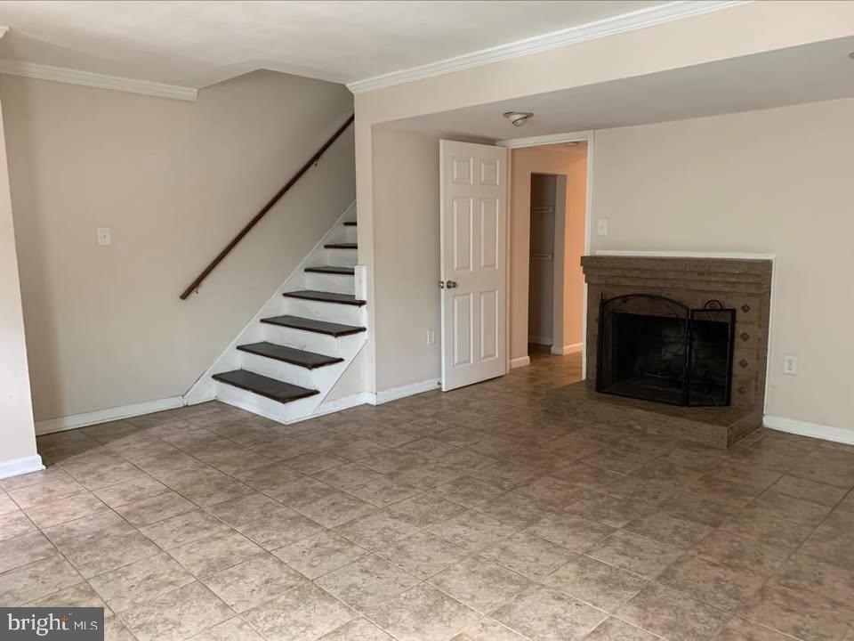 DALE CITY - Residential Lease