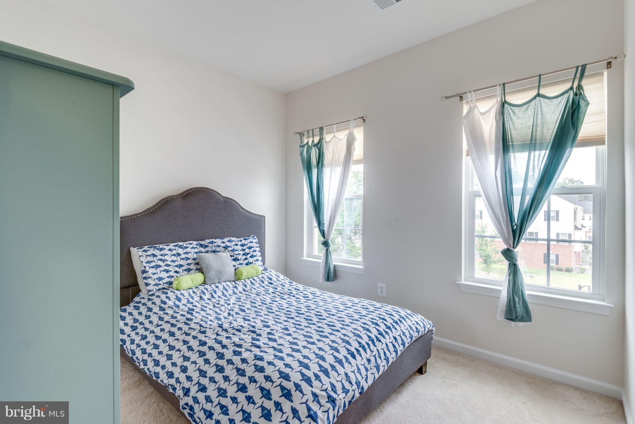 STERLING - Residential