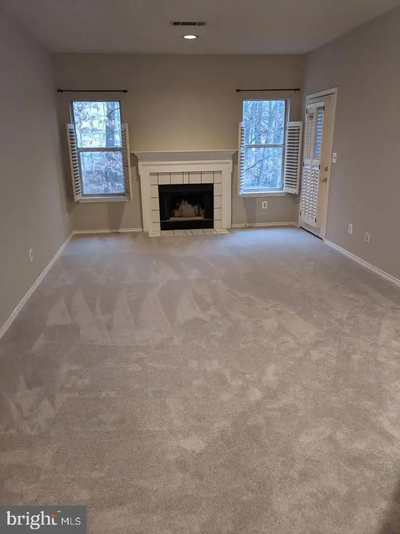 Additional image 47 of 13058 Autumn Woods Way Unit 203, Fairfax, VA 22033