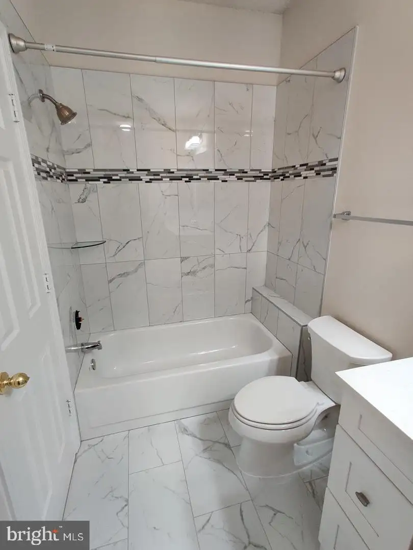 Additional image 37 of 13058 Autumn Woods Way Unit 203, Fairfax, VA 22033