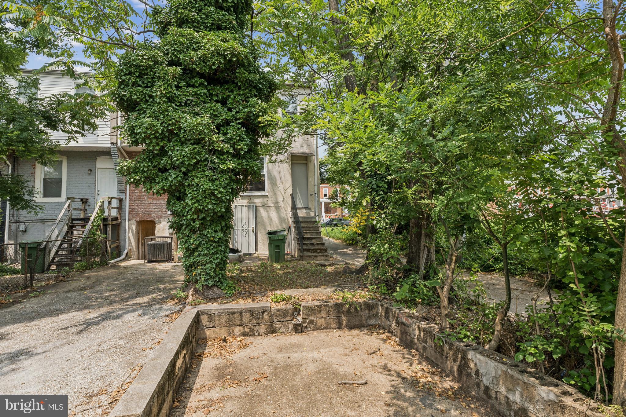 COLD SPRING NEWTOWN - Residential