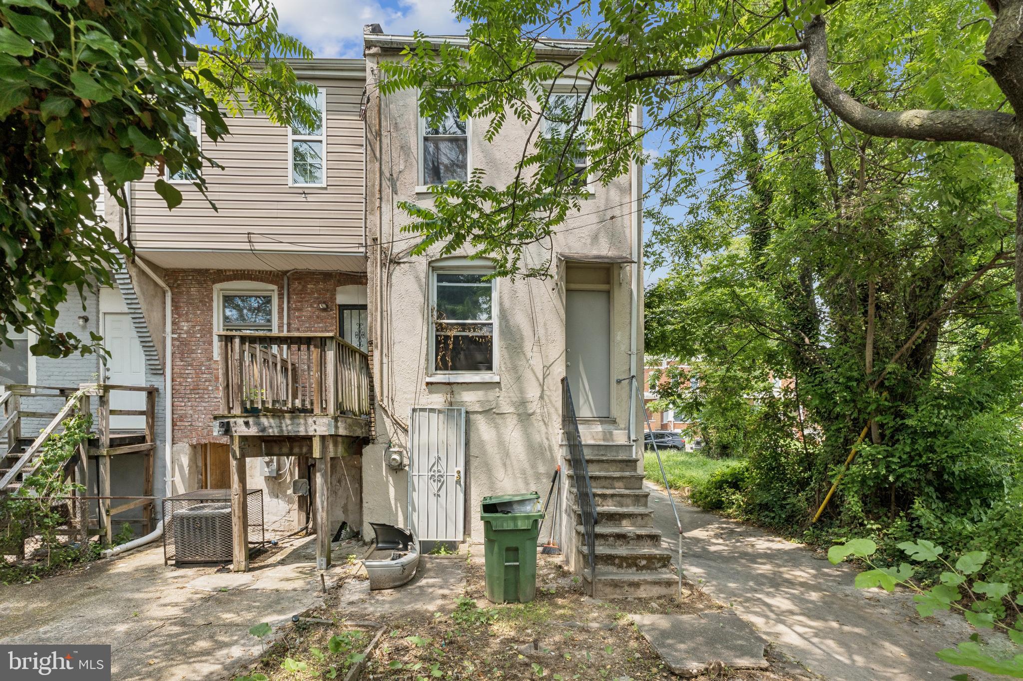 COLD SPRING NEWTOWN - Residential